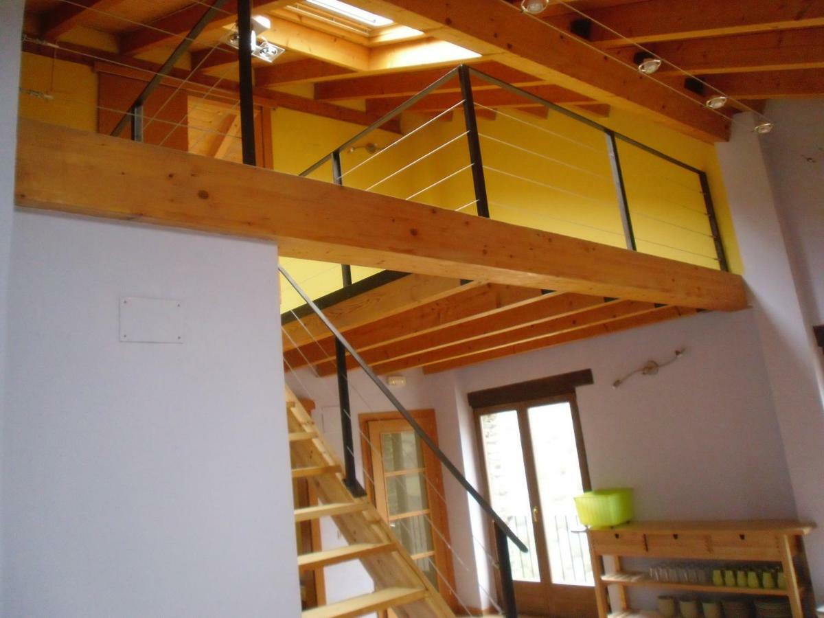 Refugi Casa Canelo Rodes Exterior photo